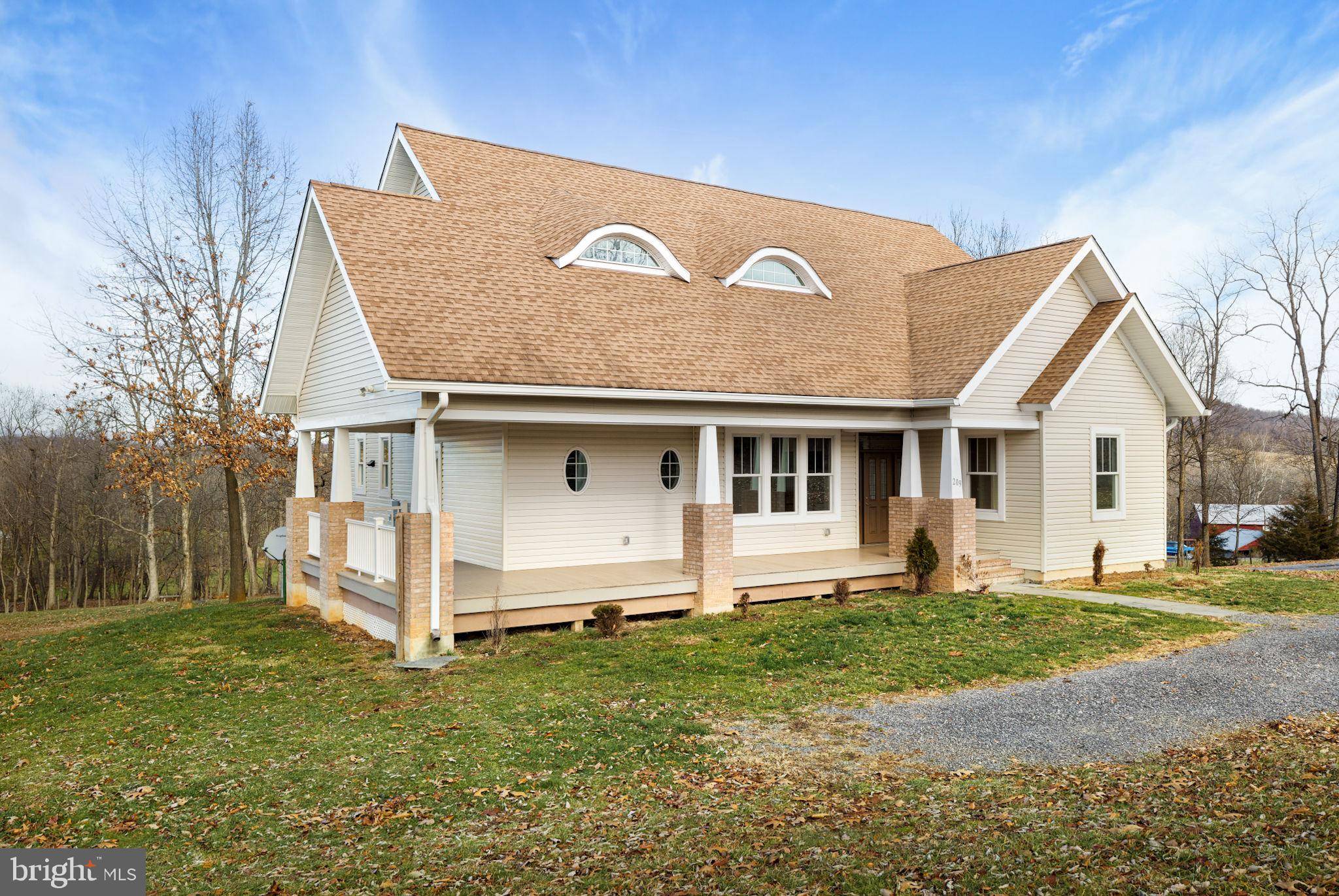 209 PINEWOODS RD,  Quicksburg,  VA 22847