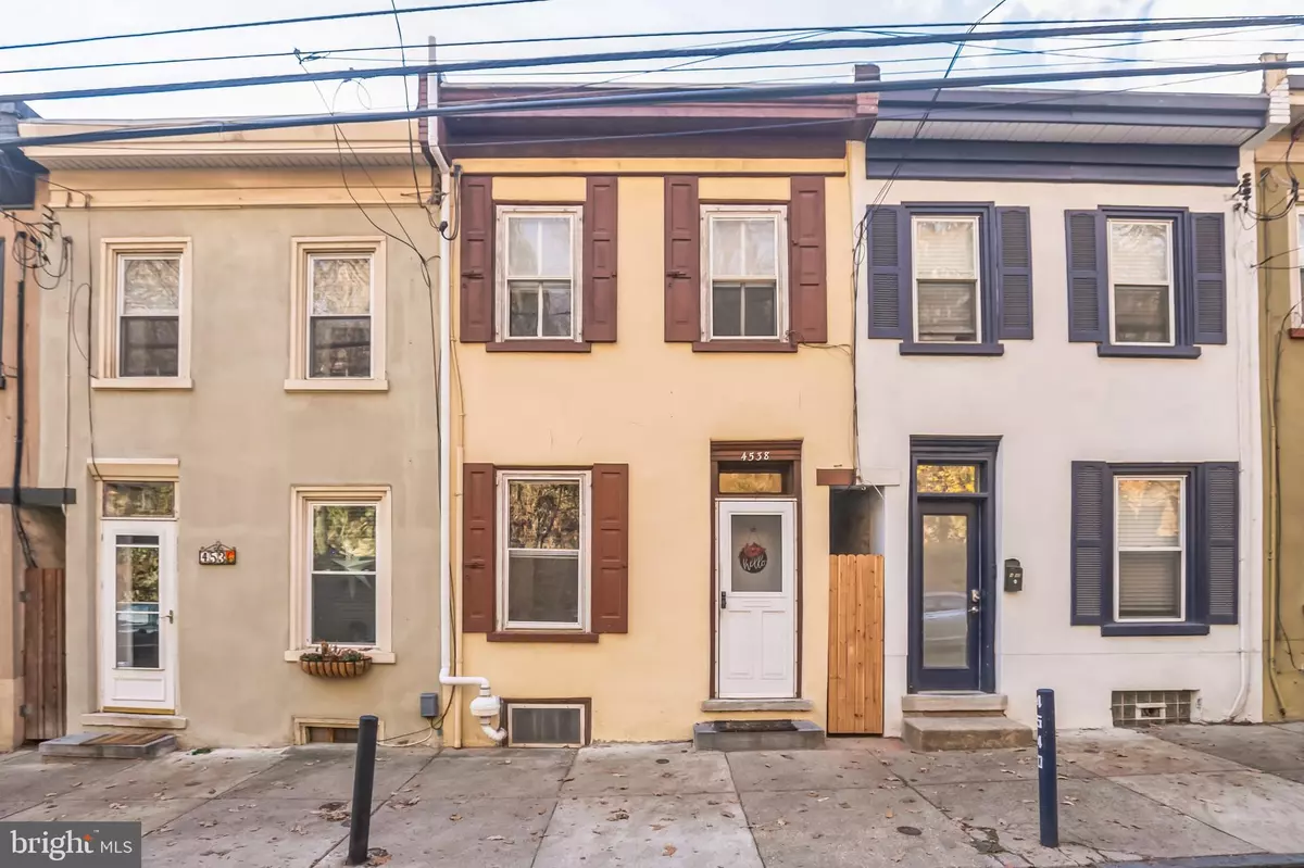 Philadelphia, PA 19127,4538 SILVERWOOD ST