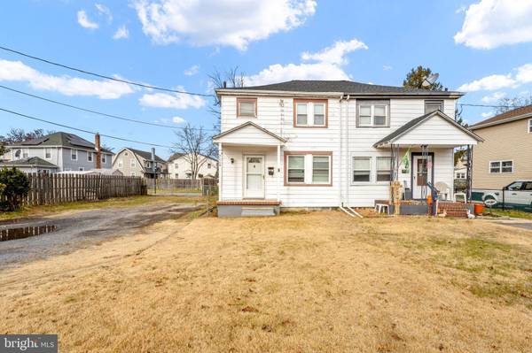 206 W WASHINGTON ST, Riverside, NJ 08075