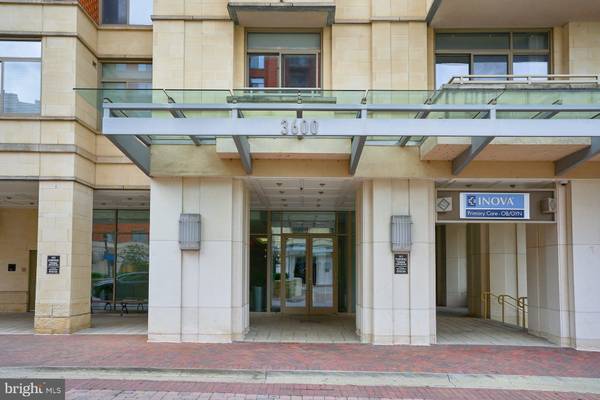 Arlington, VA 22202,3600 S GLEBE RD #1118W