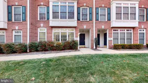 4549 WHITTEMORE PL #1431, Fairfax, VA 22030