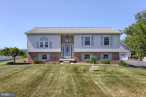 625 BROWN RD, Myerstown, PA 17067