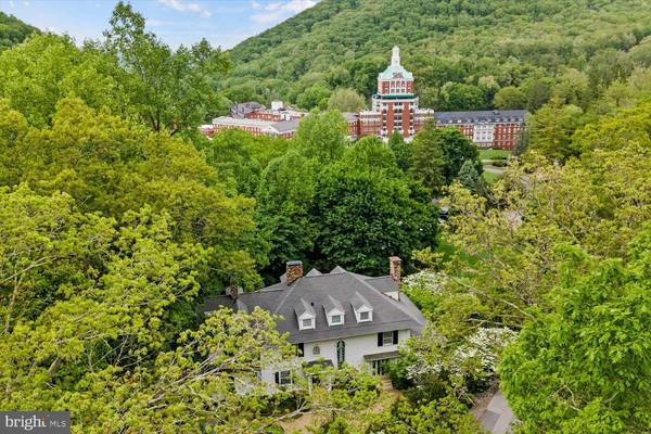 1555 SHADY LN,  Hot Springs,  VA 24445