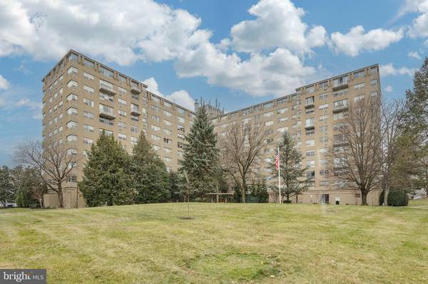 1030 E LANCASTER AVE #808, Bryn Mawr, PA 19010