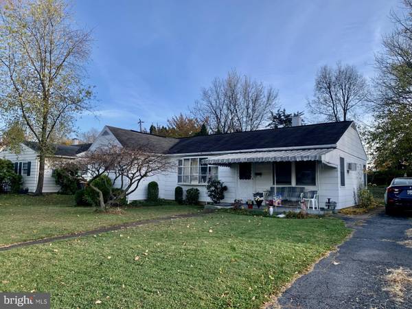 3513 CHESTNUT ST, Camp Hill, PA 17011