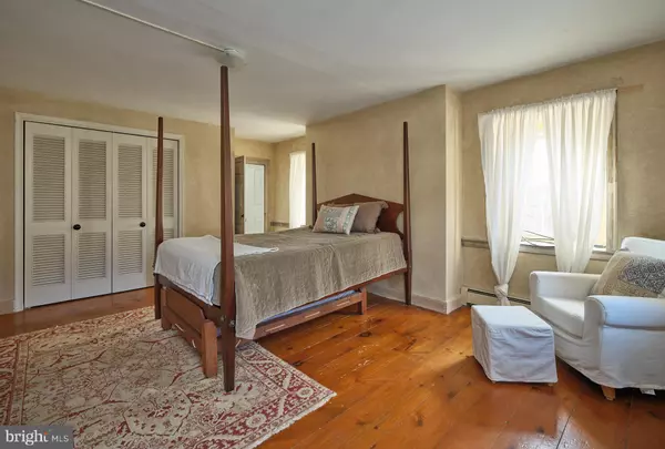 3178 ROUTE 212 - MAIN STREET Springtown, PA 18081