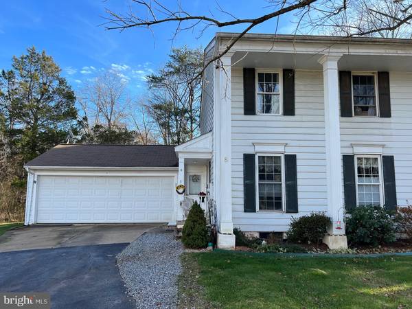 8 AUSTEN CT, Sterling, VA 20165