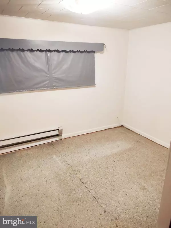 Gwynn Oak, MD 21207,5606 SAINT MARYS ST