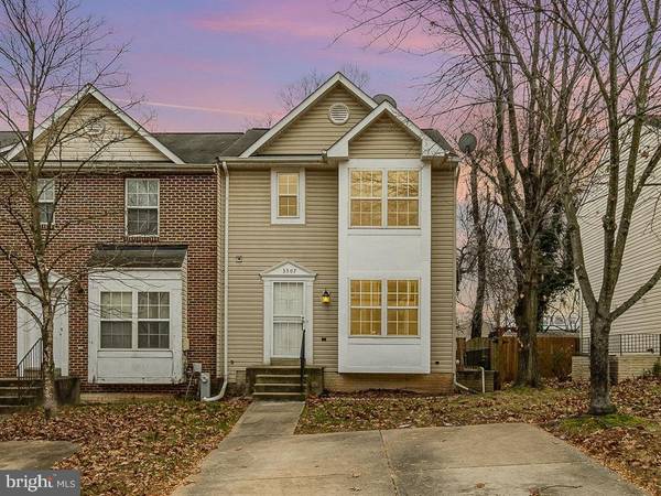 3307 E GLENREED CT, Glenarden, MD 20706