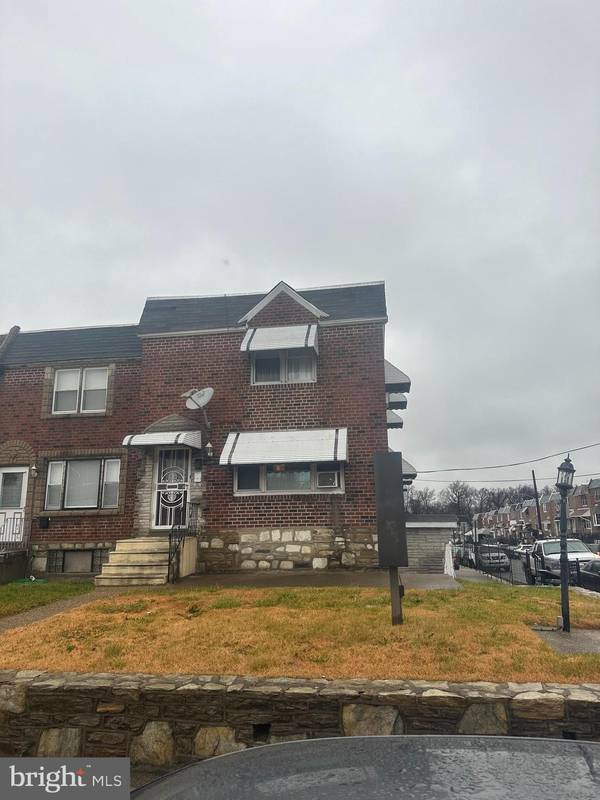 1039 E HUNTING PARK AVE, Philadelphia, PA 19124