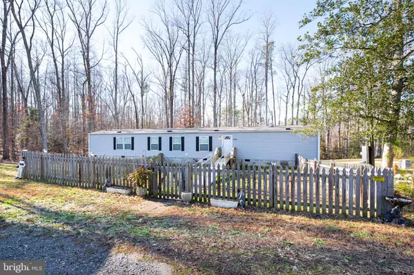 15390 US ROUTE 1 HWY, Woodford, VA 22580