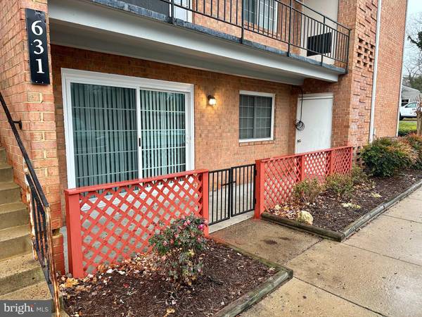 631 WATERLOO RD #114, Warrenton, VA 20186