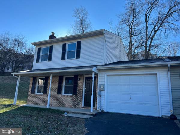 21 RUSSET LN, Millersville, PA 17551