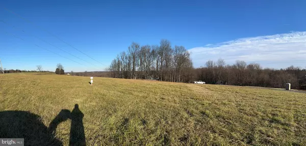 Mount Airy, MD 21771,13900 TREETOP CT #THE OVERLOOK