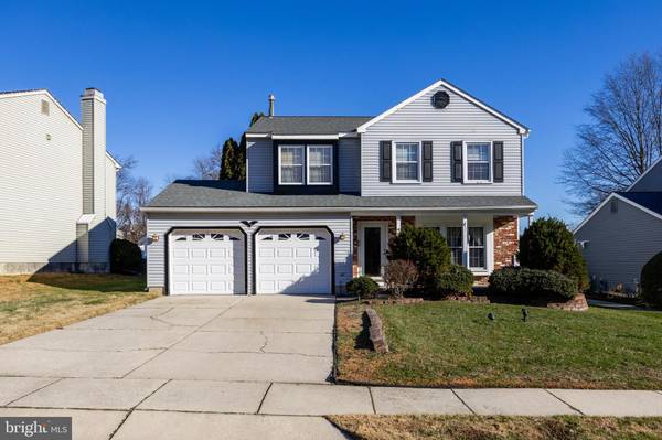 14 CRESCENT HOLLOW DR, Sewell, NJ 08080