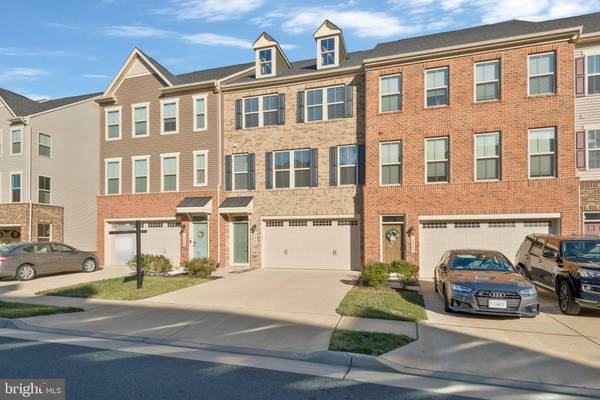 10447 STEEPLECHASE RUN LN, Manassas, VA 20110