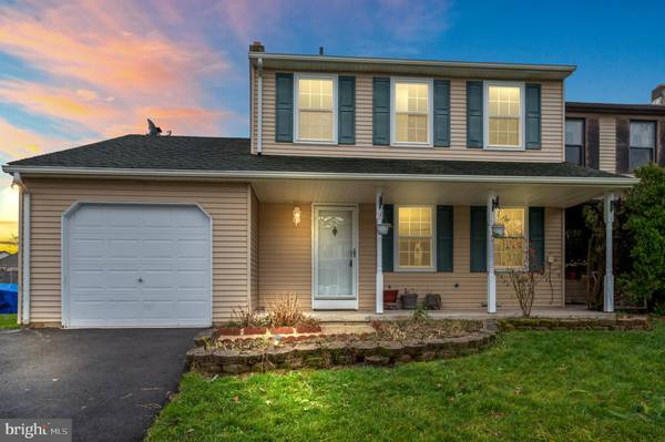 430 WINDSOR DR,  Harleysville,  PA 19438