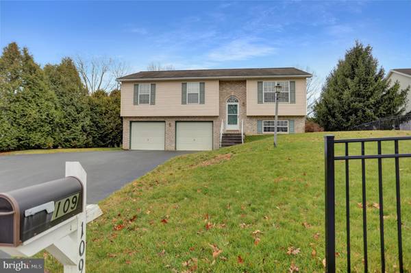 109 SCHELL RUN LANE, Tyrone, PA 16686