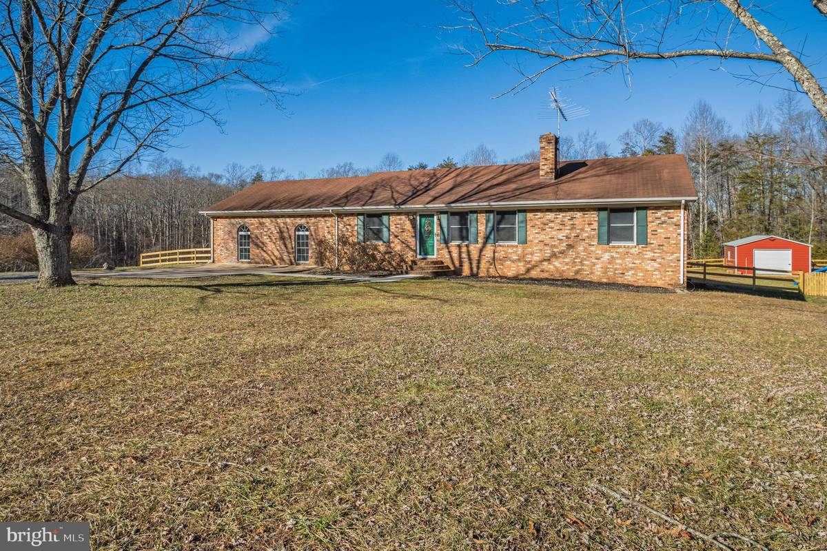 Sumerduck, VA 22742,14100 EMBREY LN