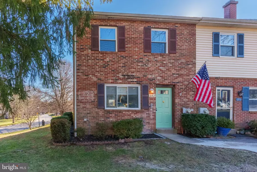 292 ANGLESEY TER, West Chester, PA 19380