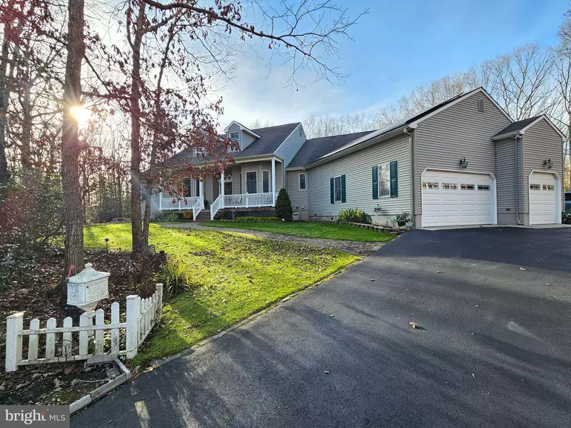 24 DEER CHASE LN, Elmer, NJ 08318