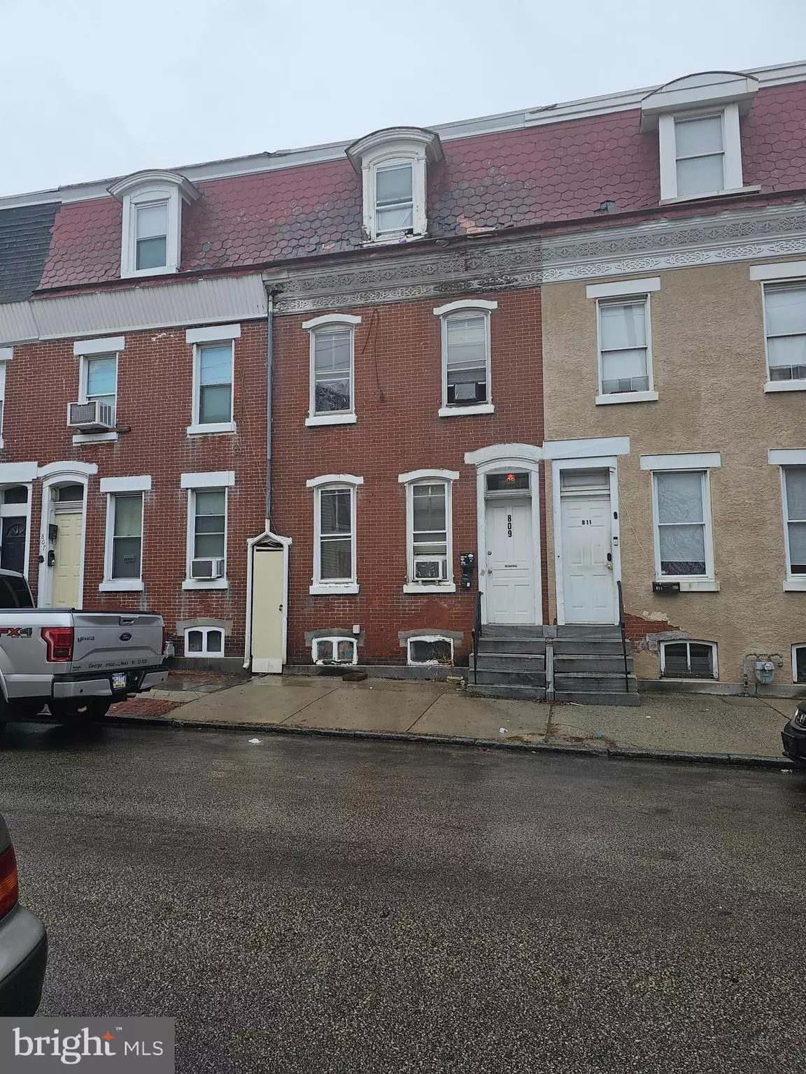 Norristown, PA 19401,809 GREEN ST