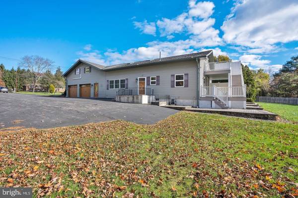 Stroudsburg, PA 18360,2578 MOUNTAIN RD