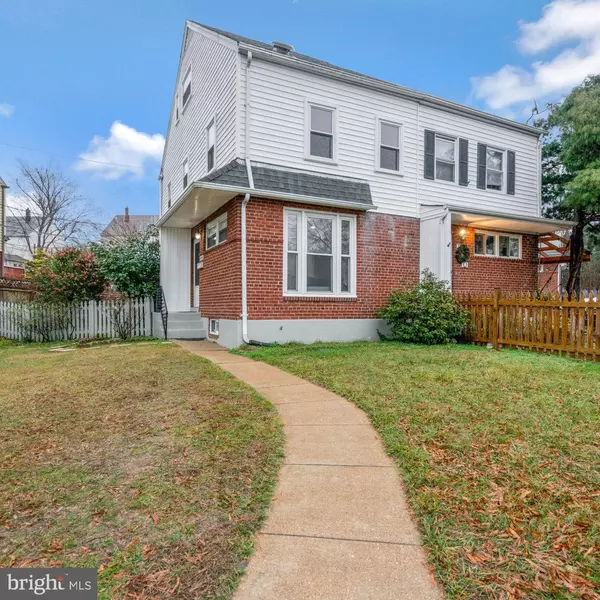 Alexandria, VA 22307,6909 RADCLIFFE DR