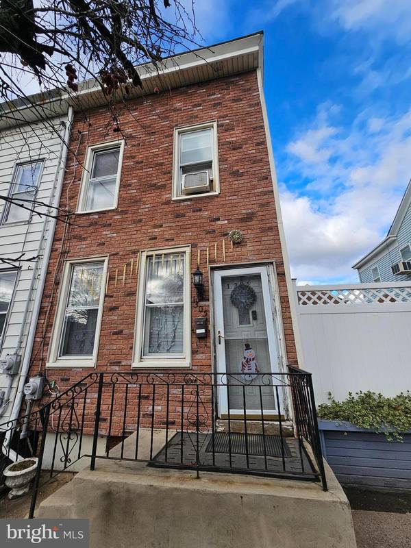 1305 CHESTNUT AVE, Trenton, NJ 08611