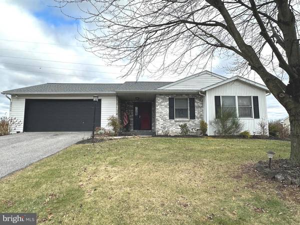 644 GREENFIELD DRIVE, Chambersburg, PA 17202