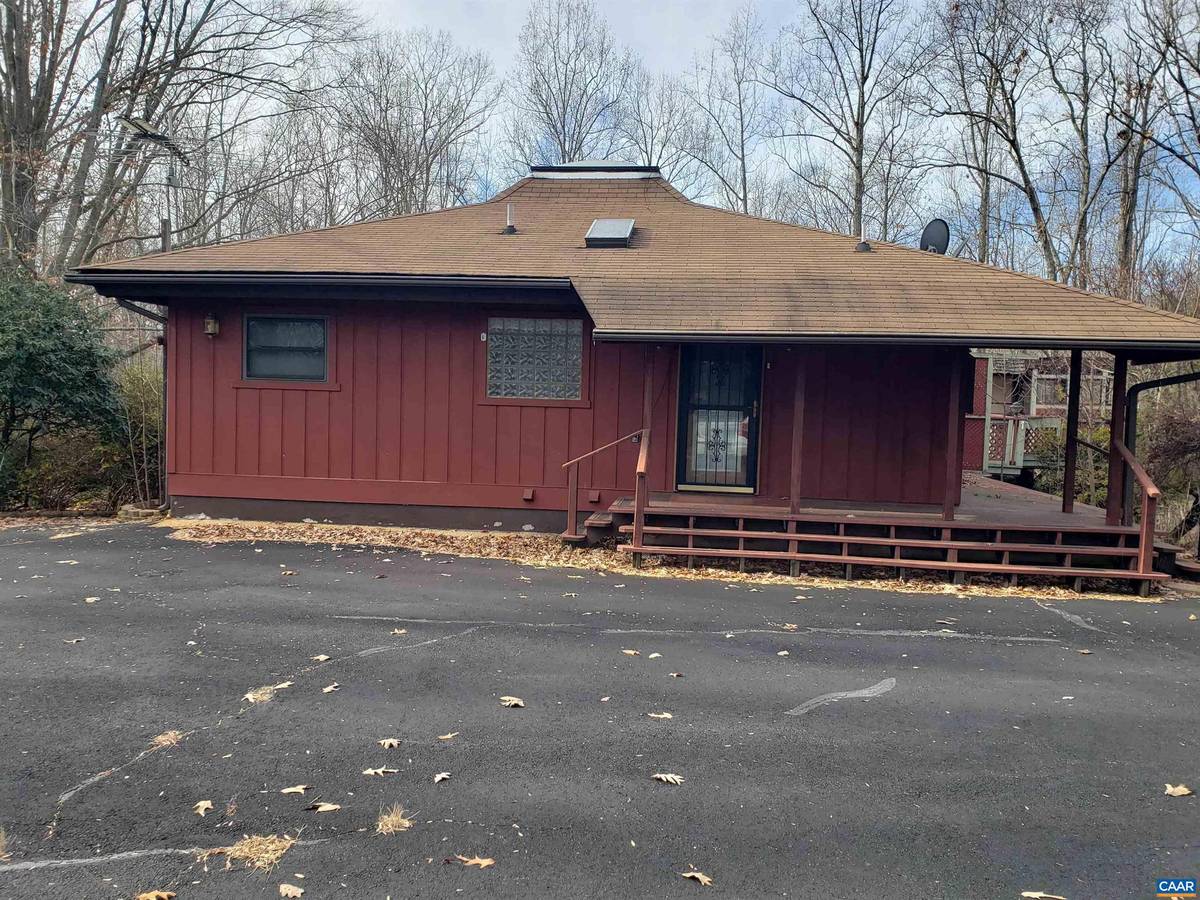 Stanardsville, VA 22973,50 THISDELL TRCE