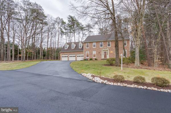 Fairfax Station, VA 22039,7829 S VALLEY DR