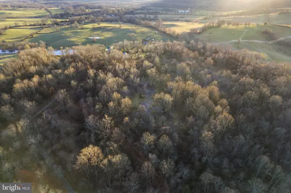 SCUFFLEBURG, Delaplane, VA 20144