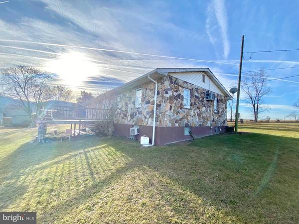 4684 MORGANTOWN RD #PARCELS 27&28, Petersburg, WV 26847