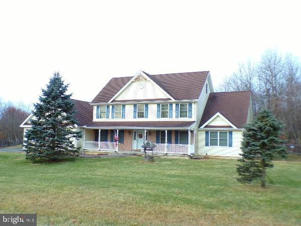 1536 ANN LN, Effort, PA 18330