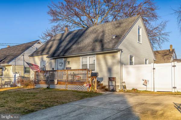 522 ELM, Deptford, NJ 08096