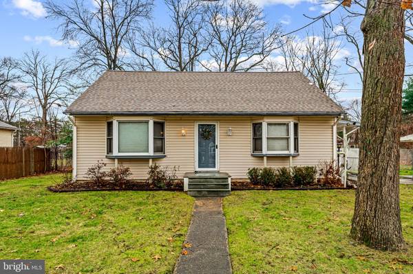 145 W CLEARVIEW AVE, Pine Hill, NJ 08021