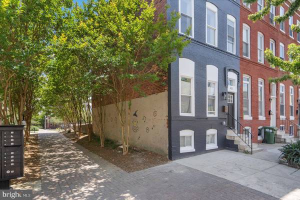 421 E 21ST ST, Baltimore, MD 21218