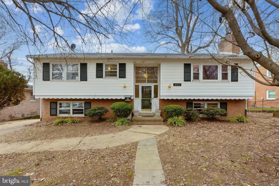 2746 WELCOME DR, Falls Church, VA 22046