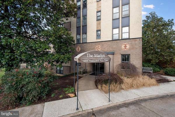 3901 CATHEDRAL AVE NW #318, Washington, DC 20016