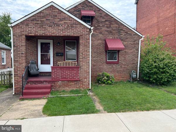 808 E CHESTNUT ST, York, PA 17403