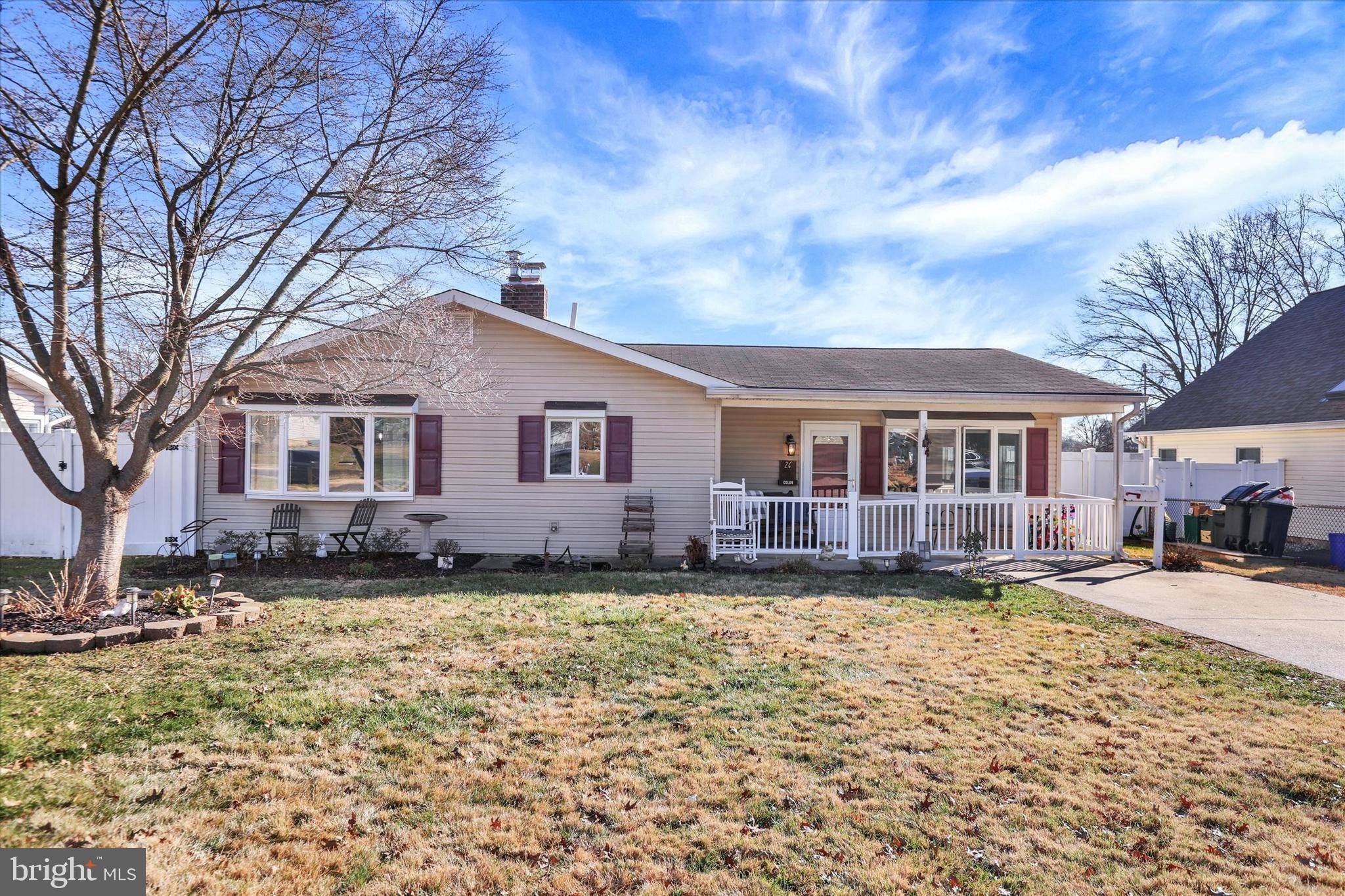 26 THIMBLEBERRY LN, Levittown, PA 19054