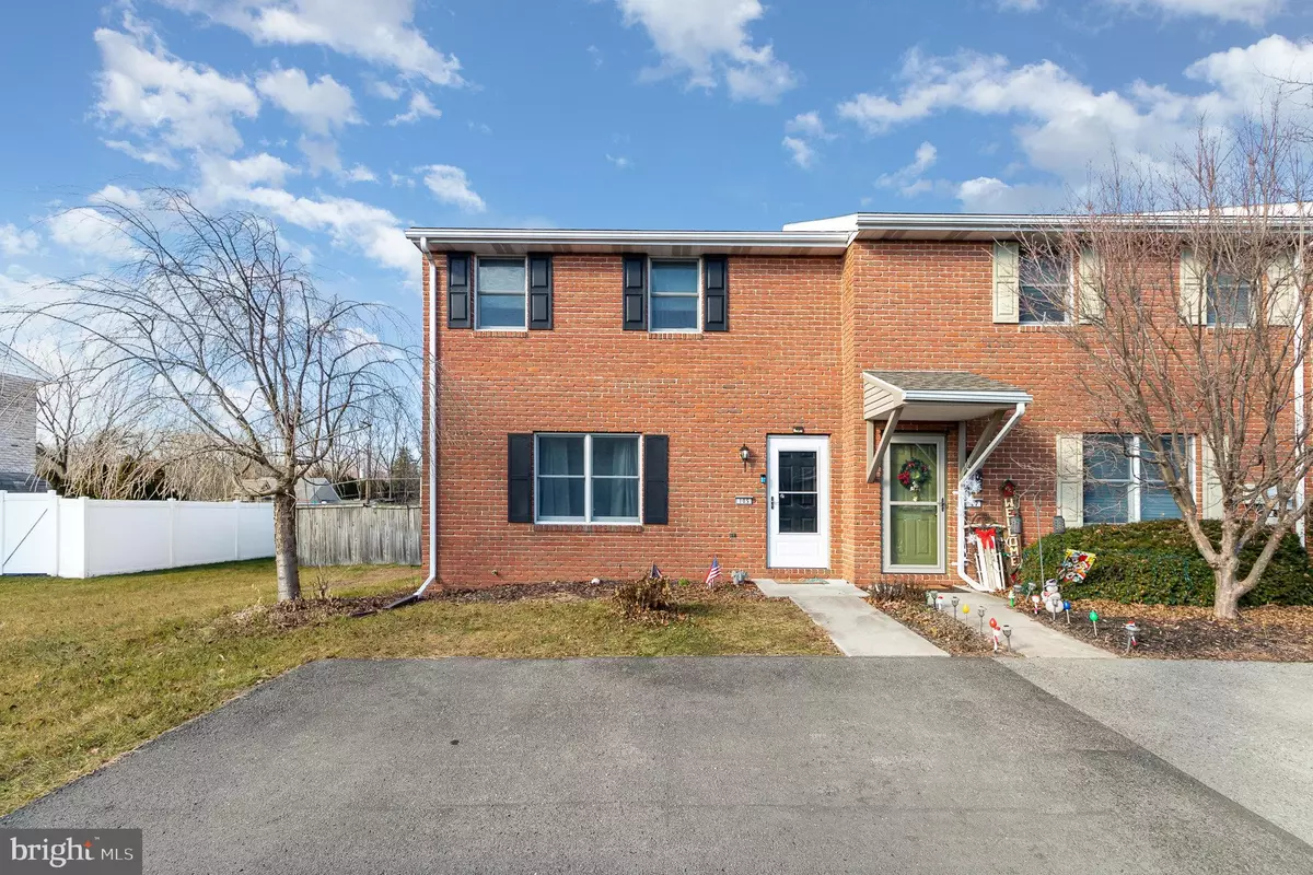 Enola, PA 17025,105 LEE ANN CT