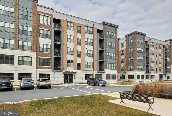 3501 BELLFLOWER LN #201, Rockville, MD 20852