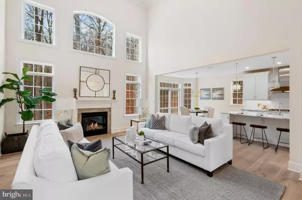 Newtown Square, PA 19073,303 BEGONIA CIR