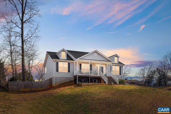 126 HORSESHOE RD, Stanardsville, VA 22973