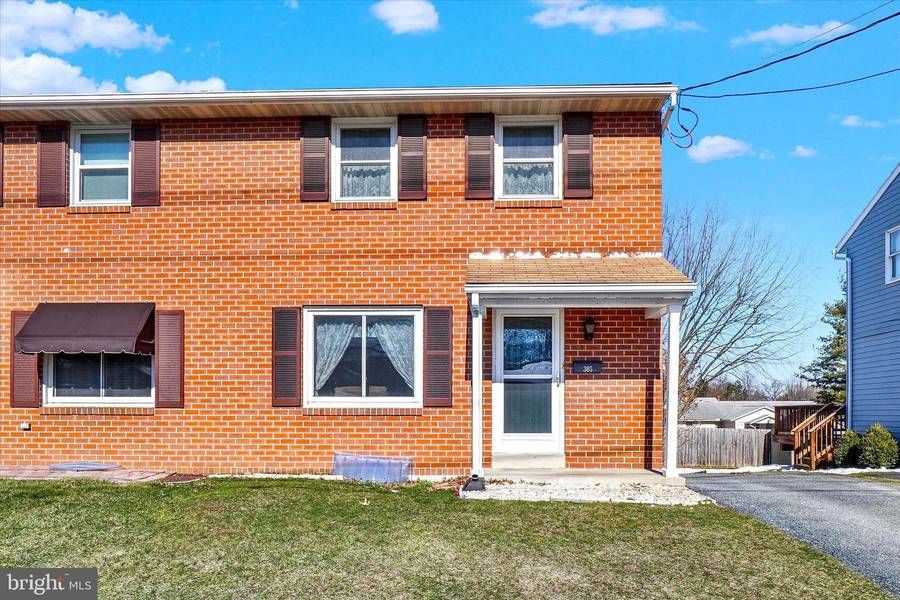 305 E CHERRY ST, Elizabethtown, PA 17022