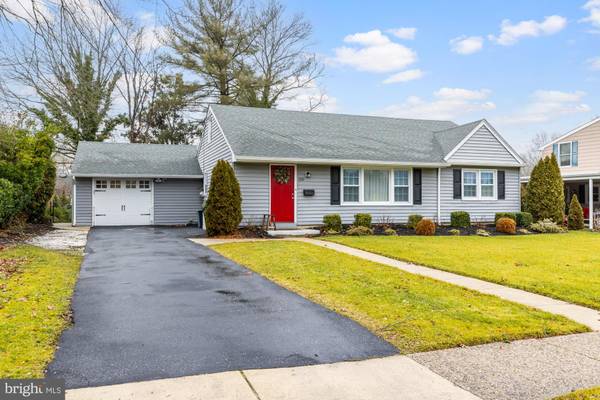 526 WAYNE AVE, Pitman, NJ 08071