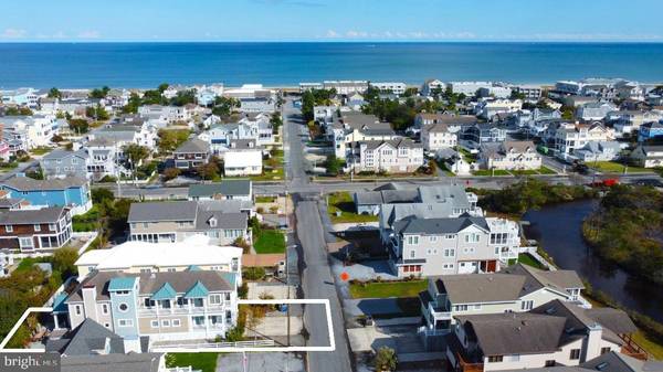 211 2ND ST, Bethany Beach, DE 19930