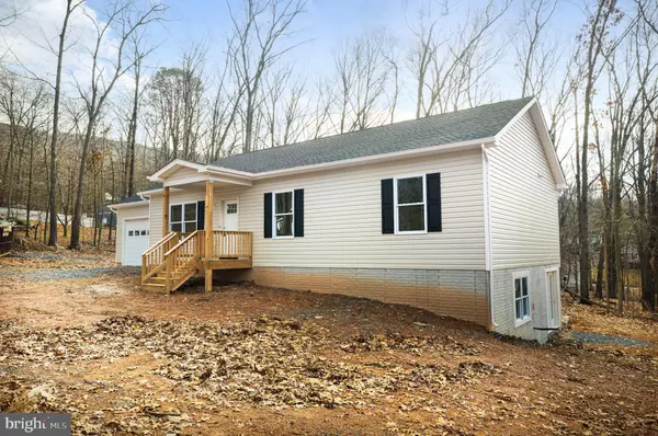 Harpers Ferry, WV 25425,344 APPLEJACK LN